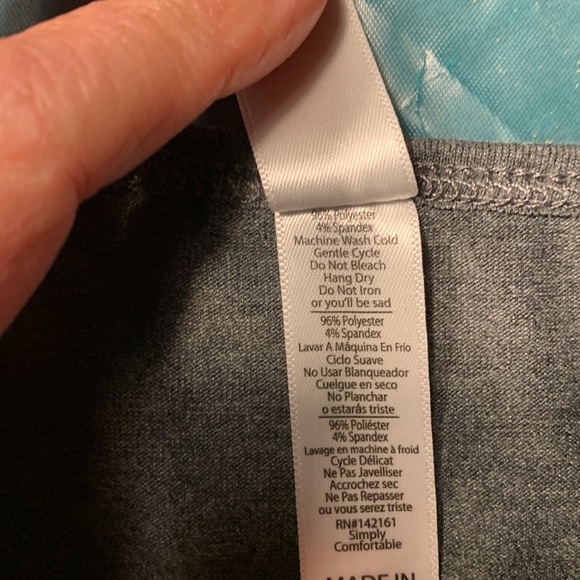 LLR Solid Gray Long Sleeve Scoop Neck Tunic - Picture 5 of 5